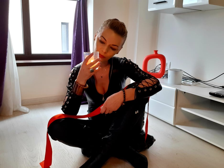 Încărcați videoclipul: 